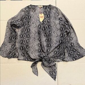 NWT entro Snakeskin Print Tie-Front Blouse with Bell Sleeves. Light and flowy
